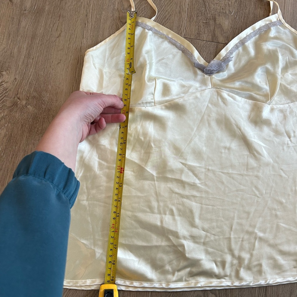 La SENZA Buttery Yellow Satin Camisole Top - Picture 7 of 10